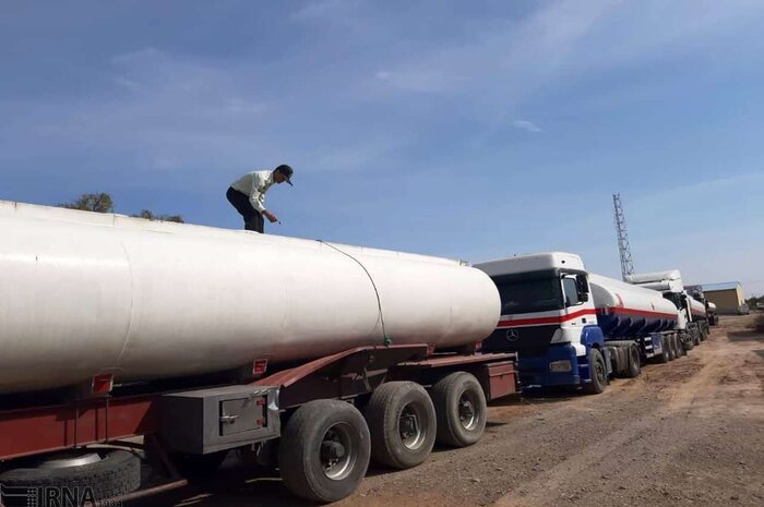 کشف محموله ۲۹ هزار لیتری سوخت قاچاق در شهرستان میناب